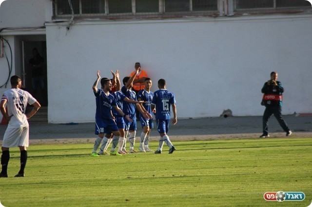 נכנס כמחליף וכבש אחרי 6 דקות. חוגגים עם ברדה (עודד חסין, BEST-BALL)